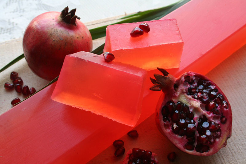 Pomegranate Soap-whole bar-11 pcs (1kg)